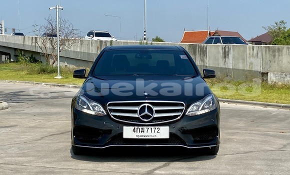 ซื้อ รถมือสอง Mercedes‒Benz E–Class สีดำ รถยนต์ ใน %{เมือง} ใน กรุงเทพมหานคร ซื้อ รถมือสอง Mercedes‒Benz E–Class สีดำ รถยนต์ ใน %{เมือง} ใน กรุงเทพมหานคร