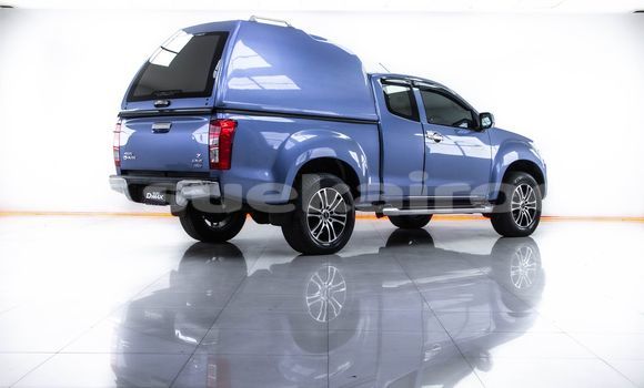 ซื้อ รถมือสอง Isuzu D-Max สีน้ำเงิน รถยนต์ ใน %{เมือง} ใน กรุงเทพมหานคร ซื้อ รถมือสอง Isuzu D-Max สีน้ำเงิน รถยนต์ ใน %{เมือง} ใน กรุงเทพมหานคร
