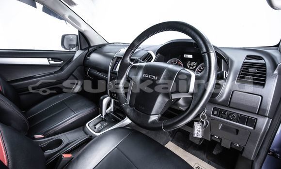 ซื้อ รถมือสอง Isuzu D-Max สีน้ำเงิน รถยนต์ ใน %{เมือง} ใน กรุงเทพมหานคร ซื้อ รถมือสอง Isuzu D-Max สีน้ำเงิน รถยนต์ ใน %{เมือง} ใน กรุงเทพมหานคร