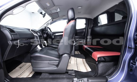 ซื้อ รถมือสอง Isuzu D-Max สีน้ำเงิน รถยนต์ ใน %{เมือง} ใน กรุงเทพมหานคร ซื้อ รถมือสอง Isuzu D-Max สีน้ำเงิน รถยนต์ ใน %{เมือง} ใน กรุงเทพมหานคร