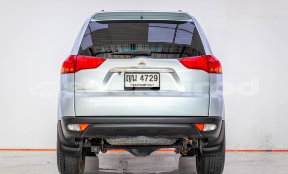 Buy Used Mitsubishi Pajero Sport Silver Car in Bangkok in Bangkok Buy Used Mitsubishi Pajero Sport Silver Car in Bangkok in Bangkok