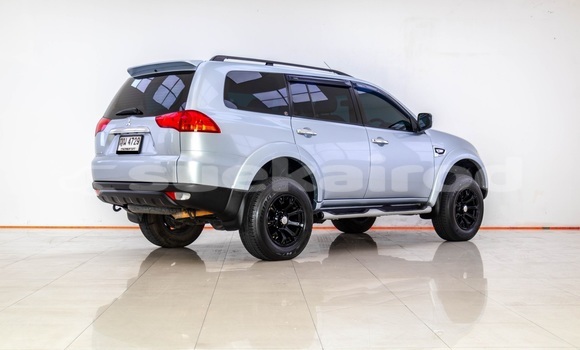 Buy Used Mitsubishi Pajero Sport Silver Car in Bangkok in Bangkok Buy Used Mitsubishi Pajero Sport Silver Car in Bangkok in Bangkok
