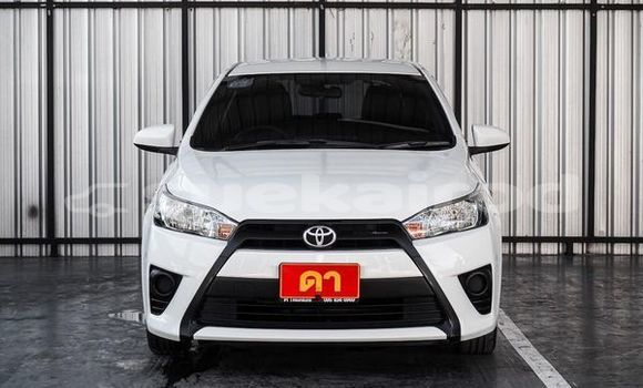ซื้อ รถมือสอง Toyota Yaris ขาว รถยนต์ ใน %{เมือง} ใน กรุงเทพมหานคร ซื้อ รถมือสอง Toyota Yaris ขาว รถยนต์ ใน %{เมือง} ใน กรุงเทพมหานคร