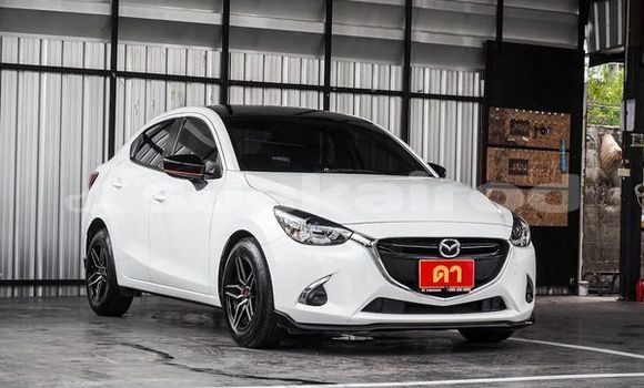 ซื้อ รถมือสอง Mazda Mazda 2 ขาว รถยนต์ ใน %{เมือง} ใน กรุงเทพมหานคร ซื้อ รถมือสอง Mazda Mazda 2 ขาว รถยนต์ ใน %{เมือง} ใน กรุงเทพมหานคร