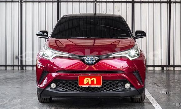 ซื้อ รถมือสอง Toyota C-HR สีแดง รถยนต์ ใน %{เมือง} ใน กรุงเทพมหานคร ซื้อ รถมือสอง Toyota C-HR สีแดง รถยนต์ ใน %{เมือง} ใน กรุงเทพมหานคร