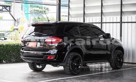 ซื้อ รถมือสอง Ford Everest สีดำ รถยนต์ ใน %{เมือง} ใน กรุงเทพมหานคร ซื้อ รถมือสอง Ford Everest สีดำ รถยนต์ ใน %{เมือง} ใน กรุงเทพมหานคร