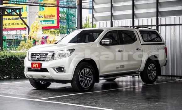 Buy Used Nissan Navara White Car in Bangkok in Bangkok