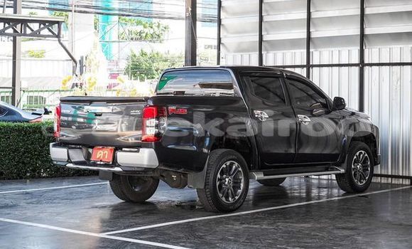 ซื้อ รถมือสอง Mitsubishi Triton สีดำ รถยนต์ ใน %{เมือง} ใน กรุงเทพมหานคร ซื้อ รถมือสอง Mitsubishi Triton สีดำ รถยนต์ ใน %{เมือง} ใน กรุงเทพมหานคร