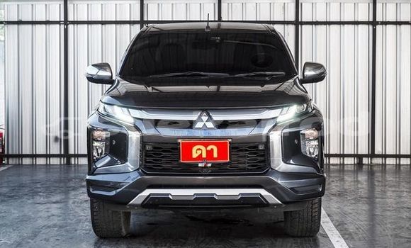 ซื้อ รถมือสอง Mitsubishi Triton สีดำ รถยนต์ ใน %{เมือง} ใน กรุงเทพมหานคร ซื้อ รถมือสอง Mitsubishi Triton สีดำ รถยนต์ ใน %{เมือง} ใน กรุงเทพมหานคร