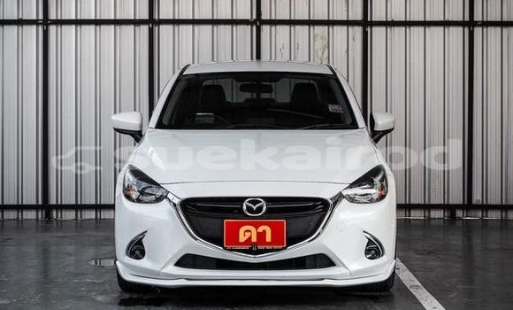 ซื้อ รถมือสอง Mazda Mazda 2 ขาว รถยนต์ ใน %{เมือง} ใน กรุงเทพมหานคร ซื้อ รถมือสอง Mazda Mazda 2 ขาว รถยนต์ ใน %{เมือง} ใน กรุงเทพมหานคร
