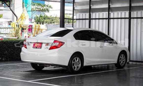 ซื้อ รถมือสอง Honda Civic ขาว รถยนต์ ใน %{เมือง} ใน กรุงเทพมหานคร ซื้อ รถมือสอง Honda Civic ขาว รถยนต์ ใน %{เมือง} ใน กรุงเทพมหานคร