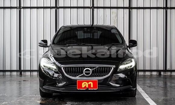ซื้อ รถมือสอง Volvo V40 สีดำ รถยนต์ ใน %{เมือง} ใน กรุงเทพมหานคร ซื้อ รถมือสอง Volvo V40 สีดำ รถยนต์ ใน %{เมือง} ใน กรุงเทพมหานคร