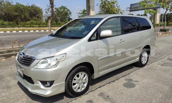 ซื้อ รถมือสอง Toyota Innova เงิน รถยนต์ ใน %{เมือง} ใน กรุงเทพมหานคร ซื้อ รถมือสอง Toyota Innova เงิน รถยนต์ ใน %{เมือง} ใน กรุงเทพมหานคร