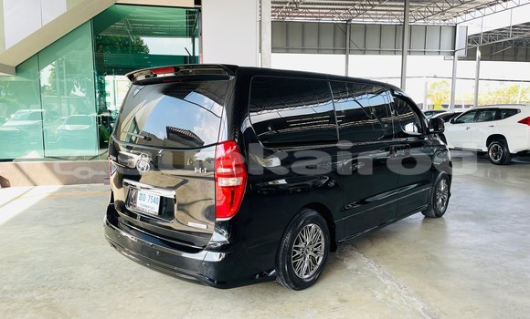 Buy Used Hyundai H1 Black Car in Bangkok in Bangkok Buy Used Hyundai H1 Black Car in Bangkok in Bangkok
