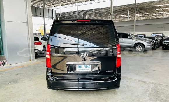 Buy Used Hyundai H1 Black Car in Bangkok in Bangkok Buy Used Hyundai H1 Black Car in Bangkok in Bangkok