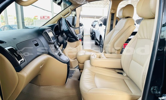 Buy Used Hyundai H1 Black Car in Bangkok in Bangkok Buy Used Hyundai H1 Black Car in Bangkok in Bangkok