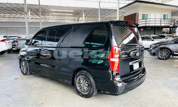 Buy Used Hyundai H1 Black Car in Bangkok in Bangkok Buy Used Hyundai H1 Black Car in Bangkok in Bangkok