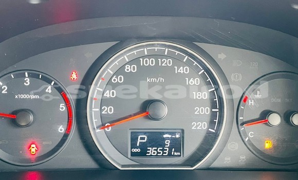 Buy Used Hyundai H1 Black Car in Bangkok in Bangkok Buy Used Hyundai H1 Black Car in Bangkok in Bangkok