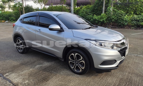 ซื้อ รถมือสอง Honda HR-V เงิน รถยนต์ ใน %{เมือง} ใน กรุงเทพมหานคร ซื้อ รถมือสอง Honda HR-V เงิน รถยนต์ ใน %{เมือง} ใน กรุงเทพมหานคร