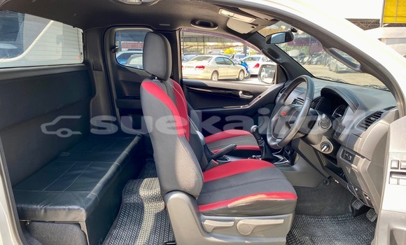 ซื้อ รถมือสอง Isuzu D–MAX ขาว รถยนต์ ใน %{เมือง} ใน กรุงเทพมหานคร ซื้อ รถมือสอง Isuzu D–MAX ขาว รถยนต์ ใน %{เมือง} ใน กรุงเทพมหานคร