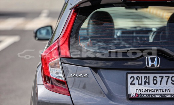 ซื้อ รถมือสอง Honda Jazz สีดำ รถยนต์ ใน %{เมือง} ใน กรุงเทพมหานคร ซื้อ รถมือสอง Honda Jazz สีดำ รถยนต์ ใน %{เมือง} ใน กรุงเทพมหานคร