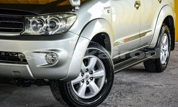 ซื้อ รถมือสอง Toyota Fortuner เงิน รถยนต์ ใน %{เมือง} ใน กรุงเทพมหานคร ซื้อ รถมือสอง Toyota Fortuner เงิน รถยนต์ ใน %{เมือง} ใน กรุงเทพมหานคร