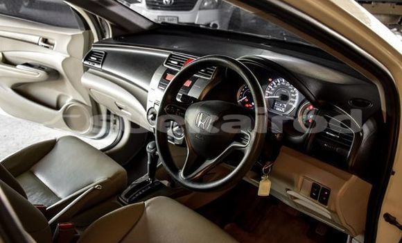 ซื้อ รถมือสอง Honda City ขาว รถยนต์ ใน %{เมือง} ใน กรุงเทพมหานคร ซื้อ รถมือสอง Honda City ขาว รถยนต์ ใน %{เมือง} ใน กรุงเทพมหานคร