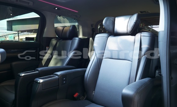 ซื้อ รถมือสอง Toyota Alphard สีน้ำตาล รถยนต์ ใน %{เมือง} ใน กรุงเทพมหานคร ซื้อ รถมือสอง Toyota Alphard สีน้ำตาล รถยนต์ ใน %{เมือง} ใน กรุงเทพมหานคร