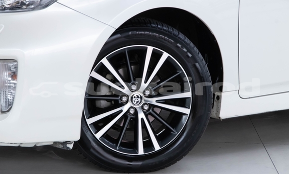 Buy Used Toyota Prius White Car in Bangkok in Bangkok Buy Used Toyota Prius White Car in Bangkok in Bangkok