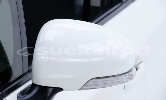 Buy Used Toyota Prius White Car in Bangkok in Bangkok Buy Used Toyota Prius White Car in Bangkok in Bangkok