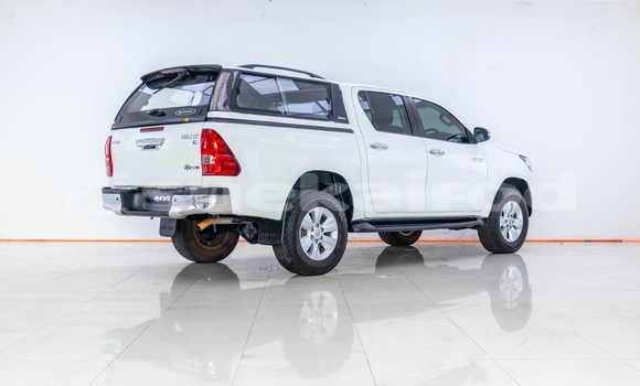 Buy Used Toyota Hiluxe Revo White Car in Bangkok in Bangkok Buy Used Toyota Hiluxe Revo White Car in Bangkok in Bangkok