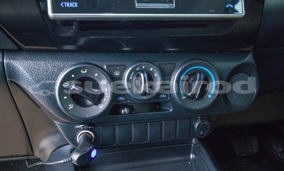 Buy Used Toyota Hiluxe Revo White Car in Bangkok in Bangkok Buy Used Toyota Hiluxe Revo White Car in Bangkok in Bangkok