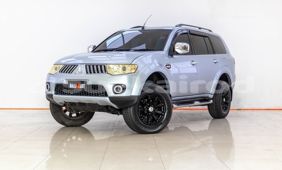 ซื้อ รถมือสอง Mitsubishi Pajero Sport อื่น ๆ รถยนต์ ใน %{เมือง} ใน กรุงเทพมหานคร