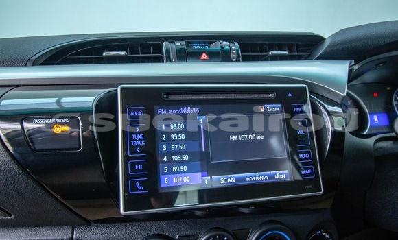 Buy Used Toyota Hiluxe Revo White Car in Bangkok in Bangkok Buy Used Toyota Hiluxe Revo White Car in Bangkok in Bangkok