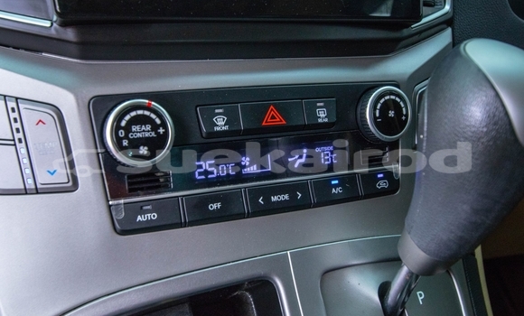 Buy Used Hyundai H1 Other Car in Bangkok in Bangkok Buy Used Hyundai H1 Other Car in Bangkok in Bangkok