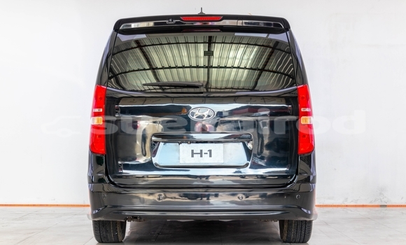 Buy Used Hyundai H1 Other Car in Bangkok in Bangkok Buy Used Hyundai H1 Other Car in Bangkok in Bangkok