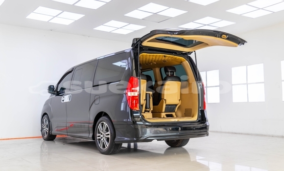 Buy Used Hyundai H1 Other Car in Bangkok in Bangkok Buy Used Hyundai H1 Other Car in Bangkok in Bangkok