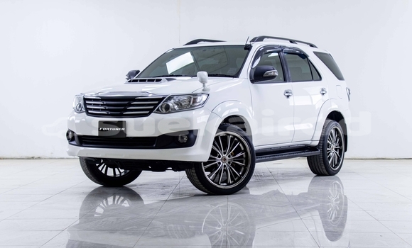 ซื้อ รถมือสอง Toyota Fortuner ขาว รถยนต์ ใน %{เมือง} ใน กรุงเทพมหานคร ซื้อ รถมือสอง Toyota Fortuner ขาว รถยนต์ ใน %{เมือง} ใน กรุงเทพมหานคร