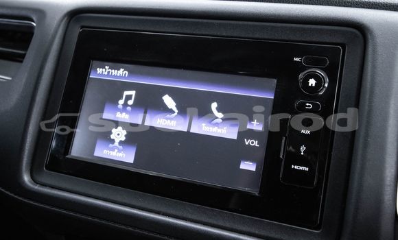 ซื้อ รถมือสอง Honda HR-V สีดำ รถยนต์ ใน %{เมือง} ใน กรุงเทพมหานคร ซื้อ รถมือสอง Honda HR-V สีดำ รถยนต์ ใน %{เมือง} ใน กรุงเทพมหานคร