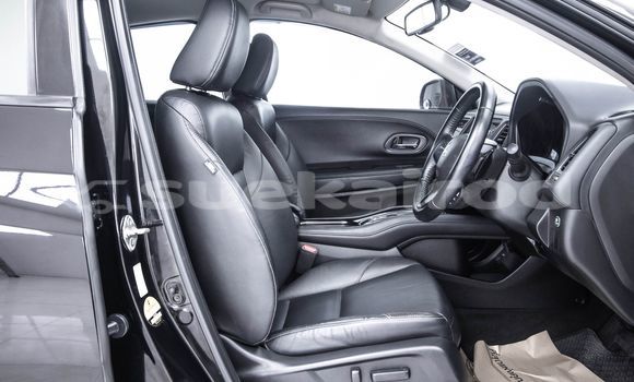 ซื้อ รถมือสอง Honda HR-V สีดำ รถยนต์ ใน %{เมือง} ใน กรุงเทพมหานคร ซื้อ รถมือสอง Honda HR-V สีดำ รถยนต์ ใน %{เมือง} ใน กรุงเทพมหานคร