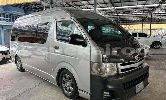 ซื้อ รถมือสอง Toyota Commuter เงิน รถยนต์ ใน %{เมือง} ใน กรุงเทพมหานคร ซื้อ รถมือสอง Toyota Commuter เงิน รถยนต์ ใน %{เมือง} ใน กรุงเทพมหานคร
