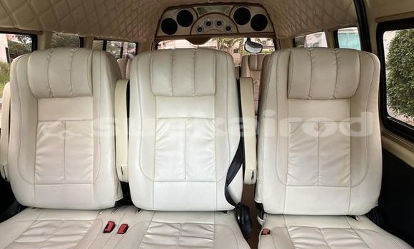 ซื้อ รถมือสอง Toyota Commuter เงิน รถยนต์ ใน %{เมือง} ใน กรุงเทพมหานคร ซื้อ รถมือสอง Toyota Commuter เงิน รถยนต์ ใน %{เมือง} ใน กรุงเทพมหานคร