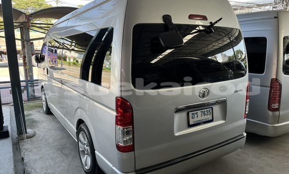 ซื้อ รถมือสอง Toyota Commuter เงิน รถยนต์ ใน %{เมือง} ใน กรุงเทพมหานคร ซื้อ รถมือสอง Toyota Commuter เงิน รถยนต์ ใน %{เมือง} ใน กรุงเทพมหานคร