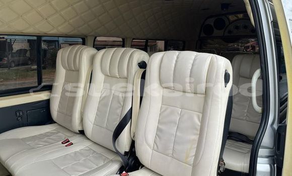 ซื้อ รถมือสอง Toyota Commuter เงิน รถยนต์ ใน %{เมือง} ใน กรุงเทพมหานคร ซื้อ รถมือสอง Toyota Commuter เงิน รถยนต์ ใน %{เมือง} ใน กรุงเทพมหานคร