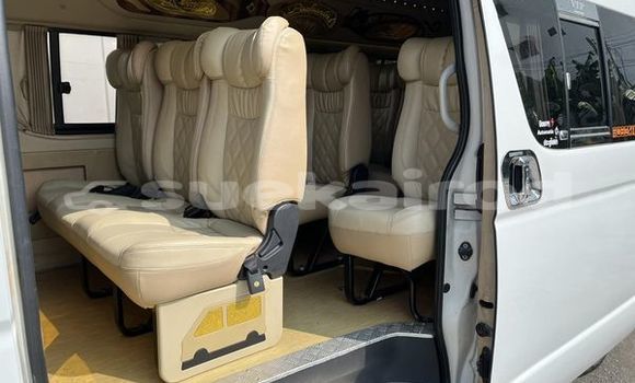 ซื้อ รถมือสอง Toyota Commuter ขาว รถยนต์ ใน %{เมือง} ใน กรุงเทพมหานคร ซื้อ รถมือสอง Toyota Commuter ขาว รถยนต์ ใน %{เมือง} ใน กรุงเทพมหานคร