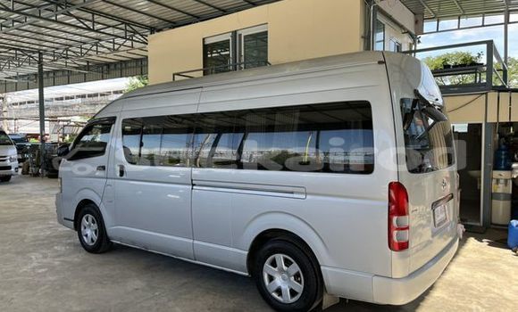 Buy Used Toyota Commuter Silver Car in Bangkok in Bangkok