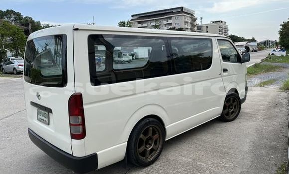 ซื้อ รถมือสอง Toyota Commuter ขาว รถยนต์ ใน %{เมือง} ใน กรุงเทพมหานคร ซื้อ รถมือสอง Toyota Commuter ขาว รถยนต์ ใน %{เมือง} ใน กรุงเทพมหานคร