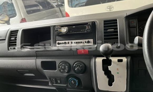 ซื้อ รถมือสอง Toyota Commuter เงิน รถยนต์ ใน %{เมือง} ใน กรุงเทพมหานคร ซื้อ รถมือสอง Toyota Commuter เงิน รถยนต์ ใน %{เมือง} ใน กรุงเทพมหานคร