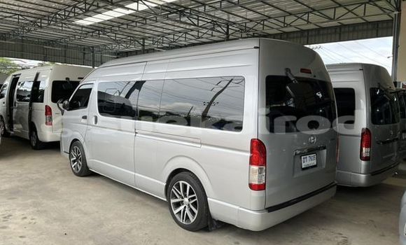 ซื้อ รถมือสอง Toyota Commuter เงิน รถยนต์ ใน %{เมือง} ใน กรุงเทพมหานคร ซื้อ รถมือสอง Toyota Commuter เงิน รถยนต์ ใน %{เมือง} ใน กรุงเทพมหานคร