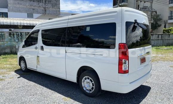 ซื้อ รถมือสอง Toyota Commuter ขาว รถยนต์ ใน %{เมือง} ใน กรุงเทพมหานคร ซื้อ รถมือสอง Toyota Commuter ขาว รถยนต์ ใน %{เมือง} ใน กรุงเทพมหานคร